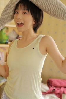 天涯张艺兴家庭背景,从草根家庭到明星之路的逆袭传奇